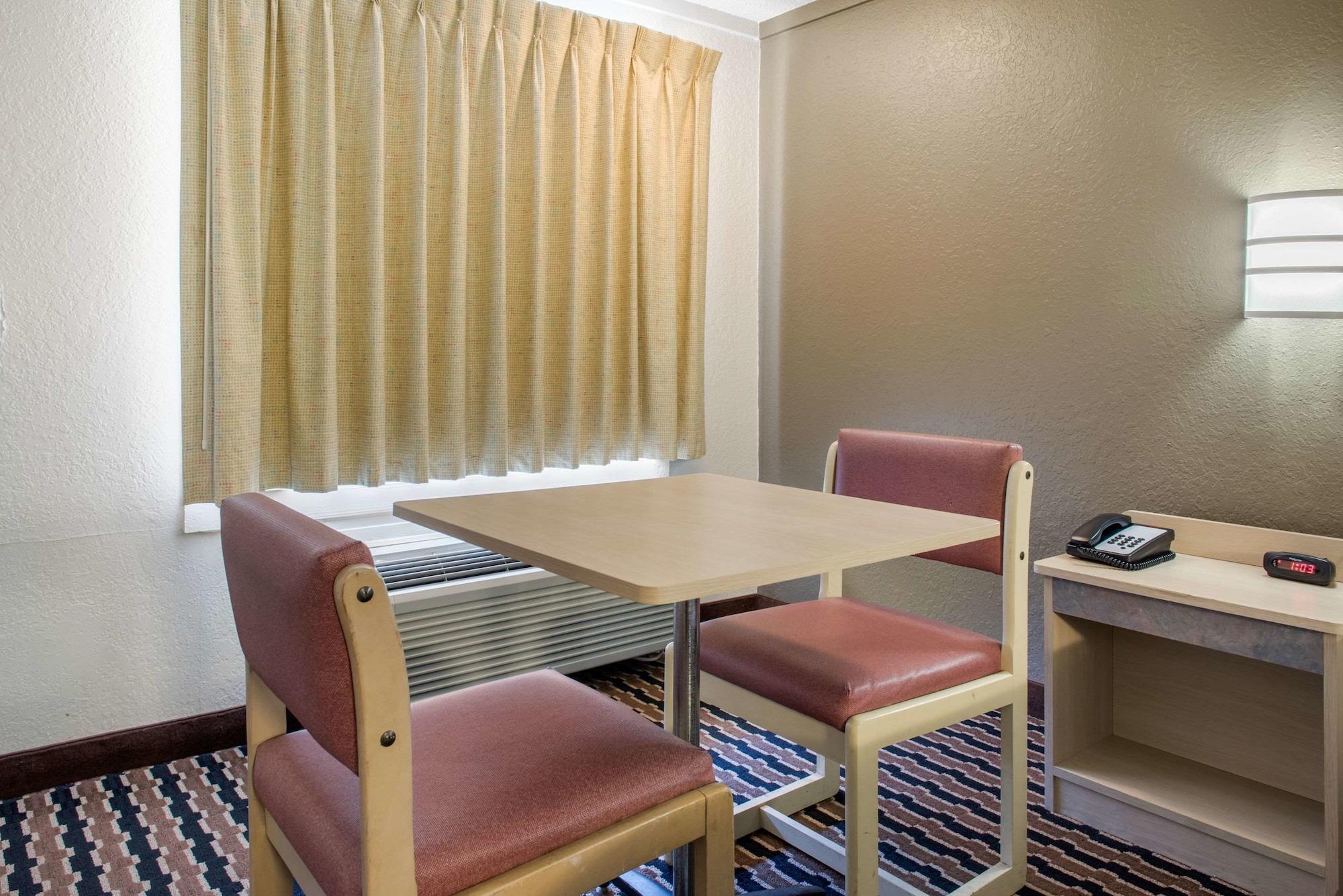Rodeway Inn Sharonville Ngoại thất bức ảnh