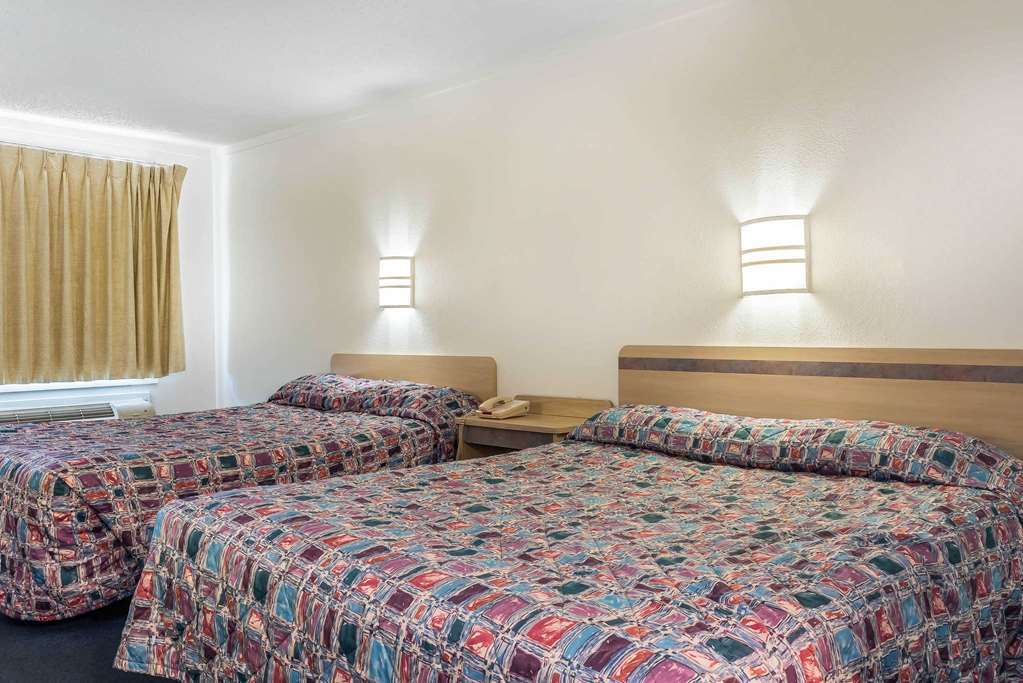 Rodeway Inn Sharonville Phòng bức ảnh